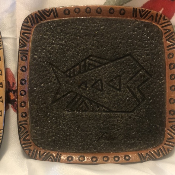 Laurel Burch/Ganz Bella Casa Stoneware Set of 2 Saucers/Coasters/Trinket Dish - Picture 3 of 5